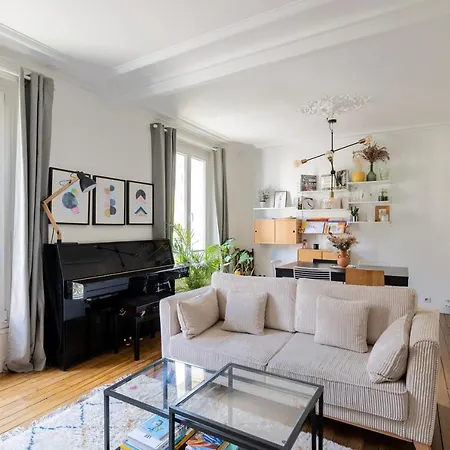 Apartment Veeve - Colourful Chords Paris